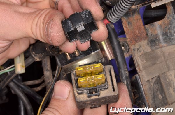 Can a Bad Battery Cause No Spark in a Car