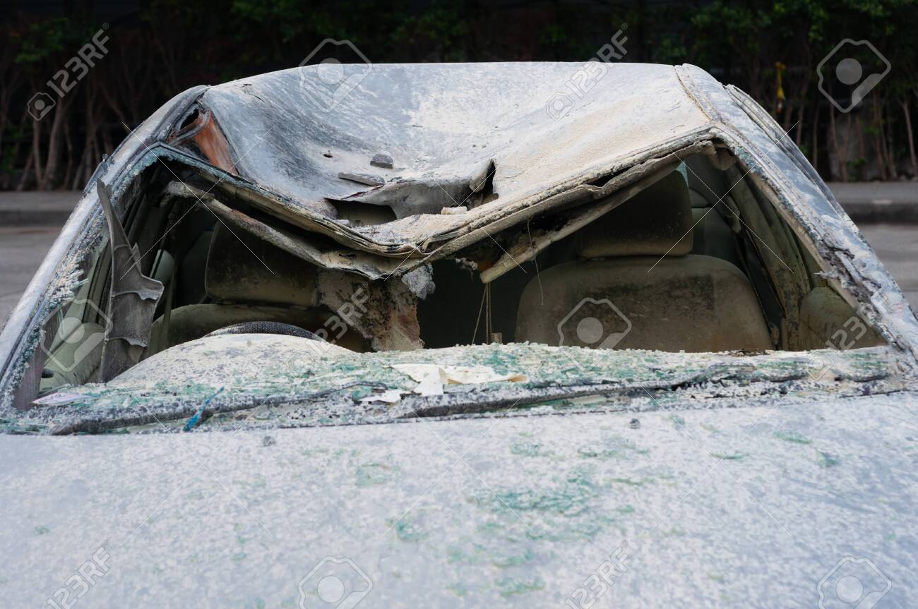 Can a Crushed Car Roof Be Repaired