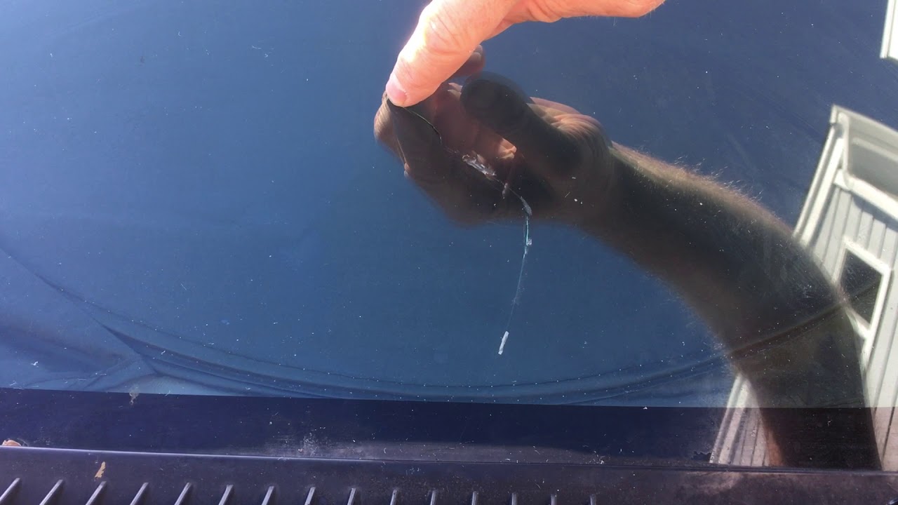 How to Prevent Windshield Cracks from Spreading